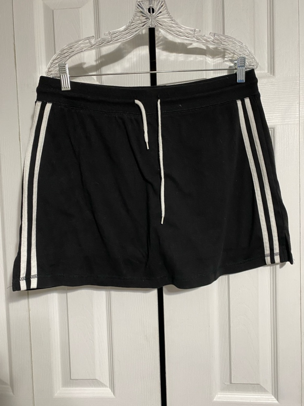 BW Sport black skort short skirt size LARGE